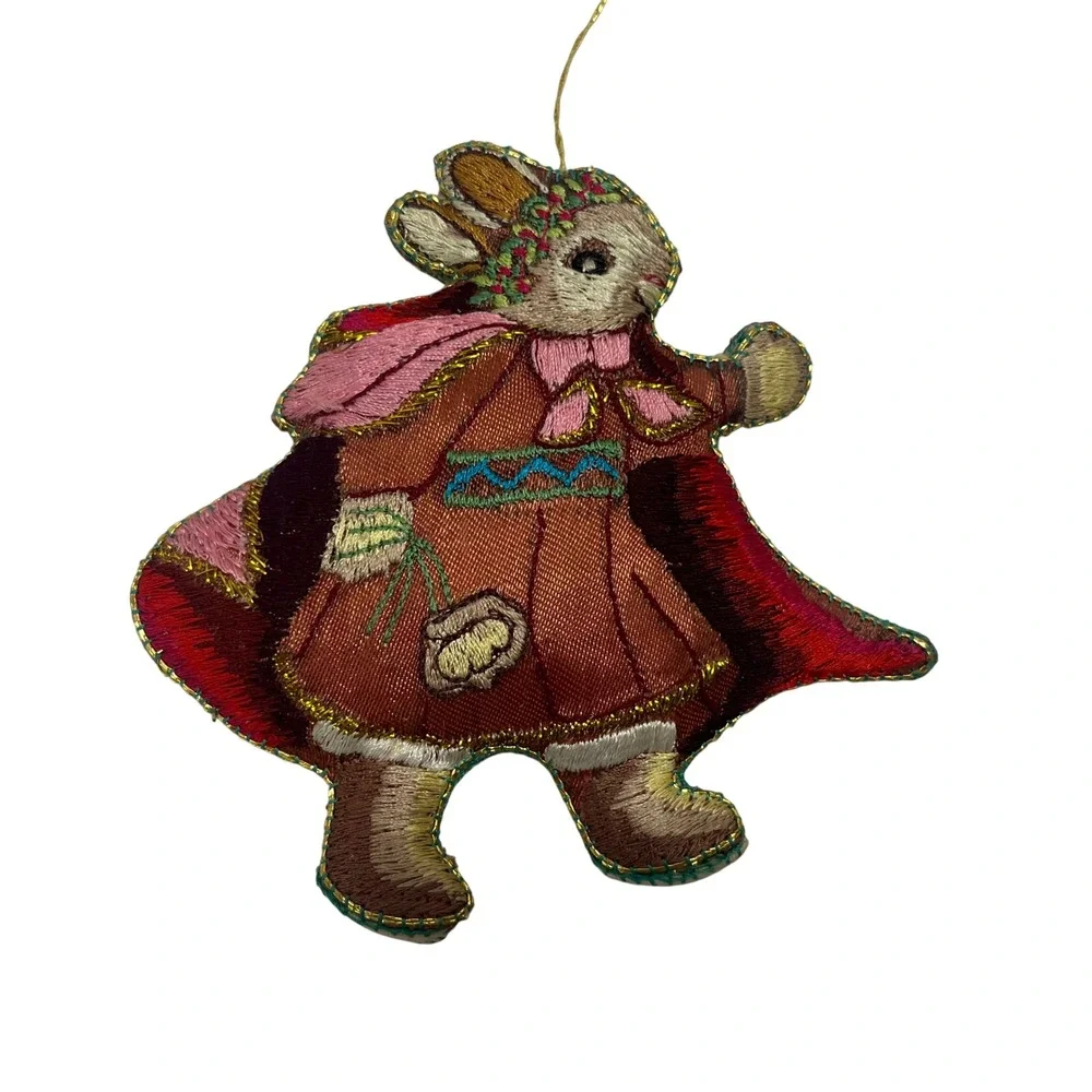 5 Victorian Style Embroidered Fabric Ornaments Drummer Rabbit Rocking Horse‎